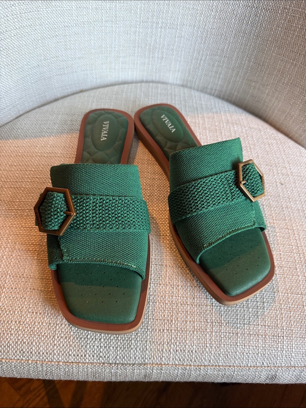 Vivaia Pillow Top Slide Sandals